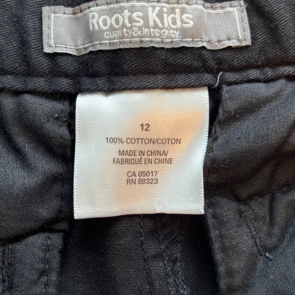 Roots Unisex Kids Cargo Chino Shorts Black Size 12 - Picture 5 of 6